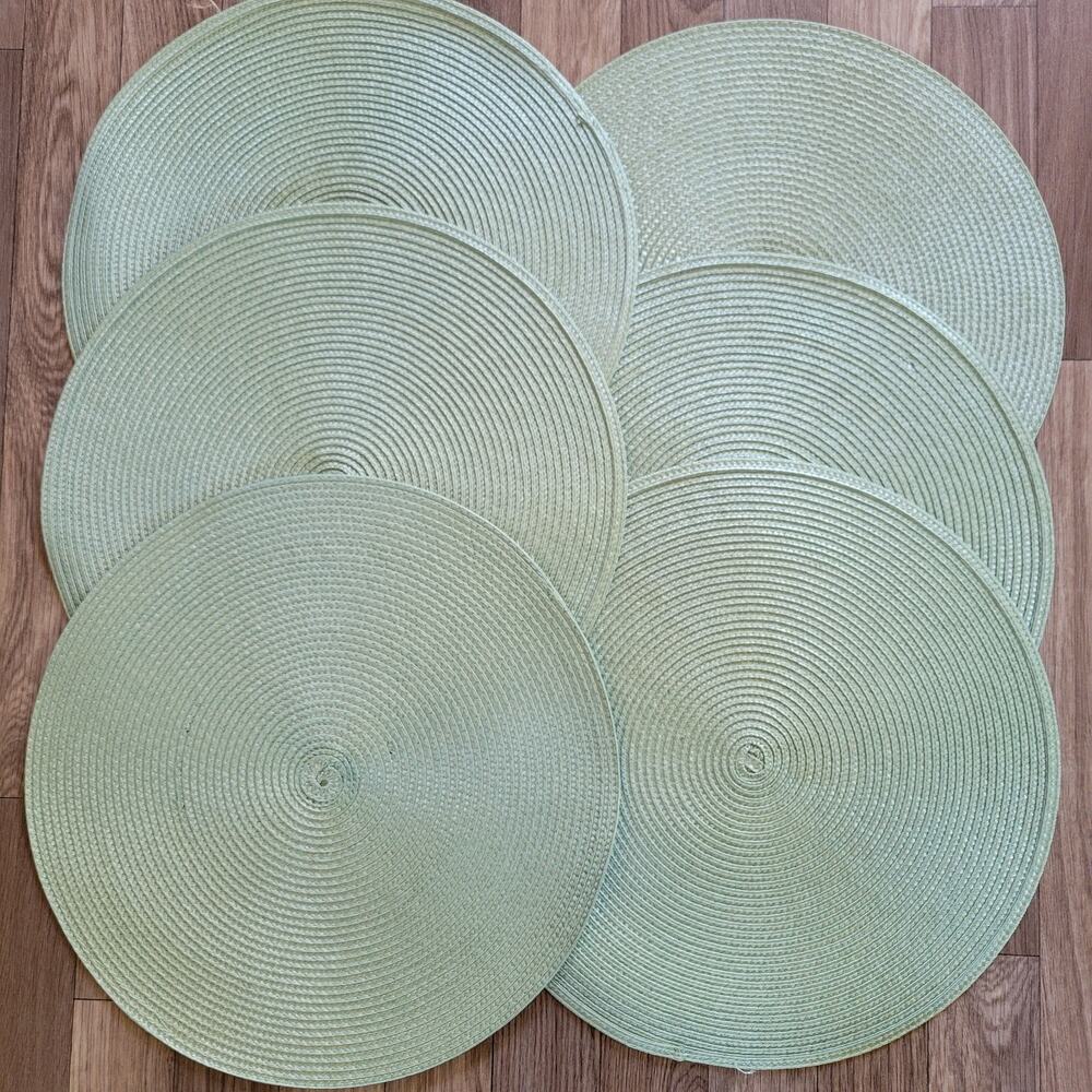 Placemats Set of 6 Round 15 In. Green Nautical Beach Coastal Grandma